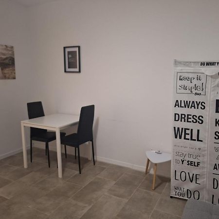 City Studio Rijeka Apartment Luaran gambar